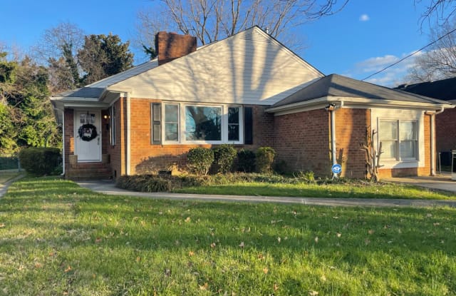 1509 S Benbow Rd - 1509 South Benbow Road, Greensboro, NC 27406