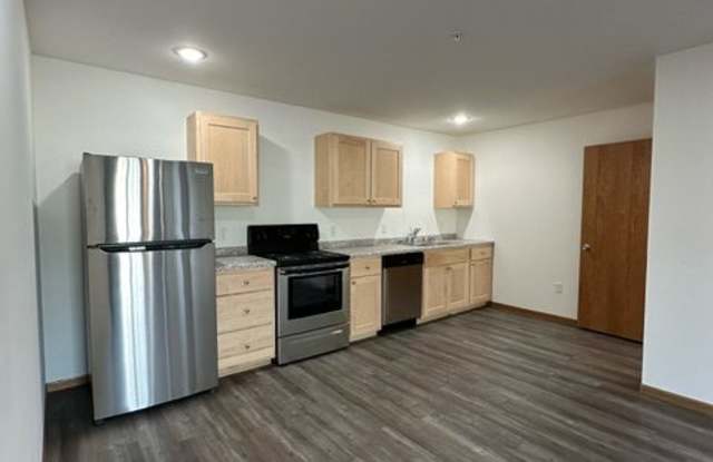 835 East Wisconsin Street - 613 - 835 East Wisconsin Street, Prairie du Chien, WI 53821 835 East Wisconsin Street - 613 - 835 East Wisconsin Street, Prairie du Chien, WI 53821