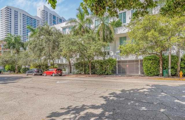 1428 West Ave photos photos