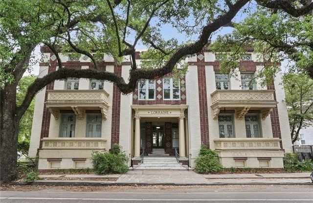 8000 ST CHARLES Avenue photos photos