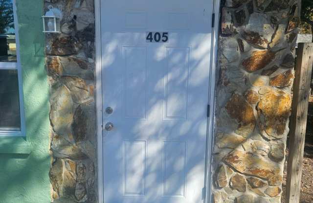 3/2 DUPLEX - 405 61st Avenue East, Manatee County, FL 34203