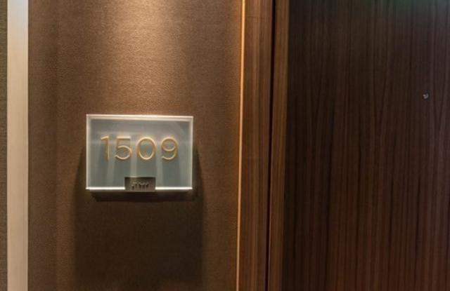 133 Seaport Boulevard Gallery 4