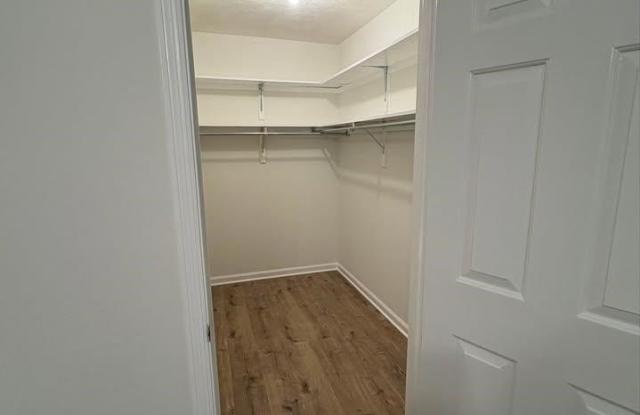 960 MARYS Drive Gallery 2