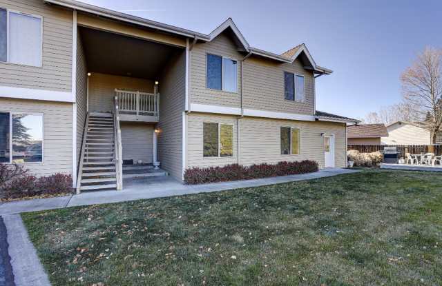 NE Bend Apartment Available 6/15 photos photos NE Bend Apartment Available 6/15 photos photos