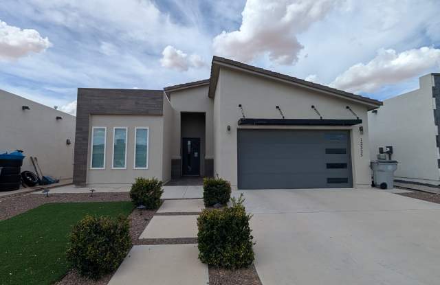 12325 Desert Pine Avenue photos photos
