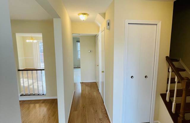 9070 REYNOLDS PLACE Gallery 2