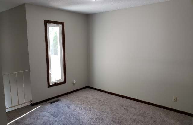 2476 Cobble Hill Alcove Apt D Gallery 4