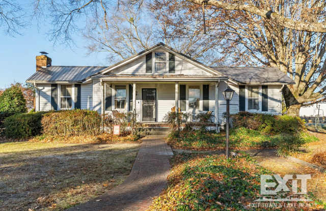 3 Bedroom 2 Bathroom Home photos photos