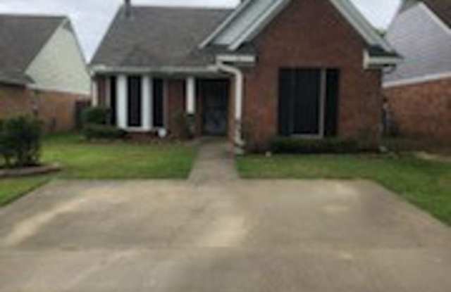 5454 Bradley Lane - 5454 Bradley Drive, Southaven, MS 38671