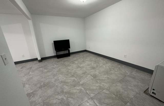 42019 Sam Street photos photos