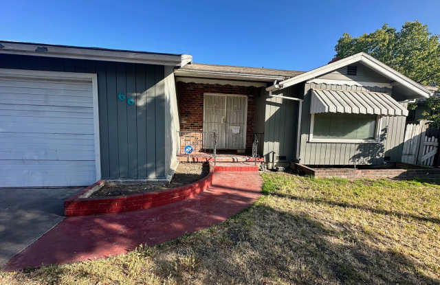 Well Located Home Near The University of The Pacific photos photos