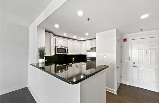 5410 City Place Gallery 3