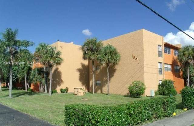 1891 SW 81 AVENUE - 1891 Southwest 81st Avenue, North Lauderdale, FL 33068