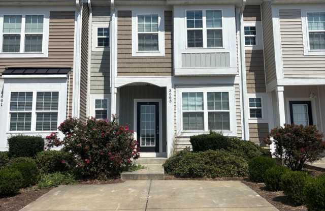 3BR/2BA Townhouse in Concord photos photos