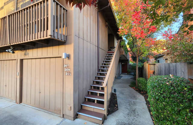Updated 2br/1ba Apartment Near Downtown Palo Alto available May 9th! photos photos