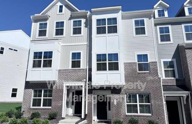 336 Chesapeake Commons St photos photos
