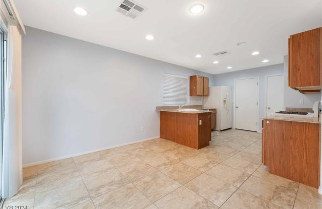 7948 ANAHEIM MOUNTAIN Avenue Gallery 4