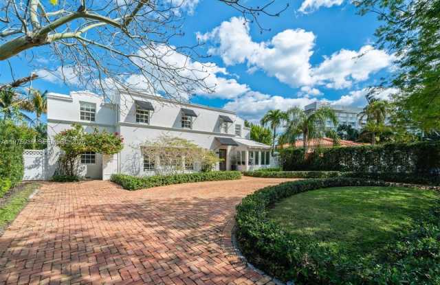 939 W 47th Ct photos photos