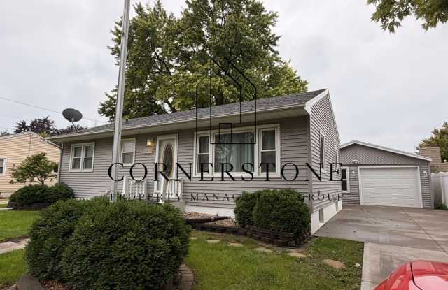 Unique 2+ Bedroom House in the Cooper School Area $1295 Gallery 1