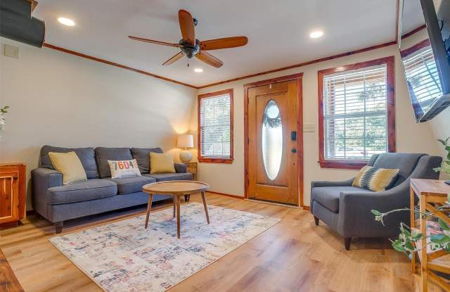 3209 Midway Court Gallery 4