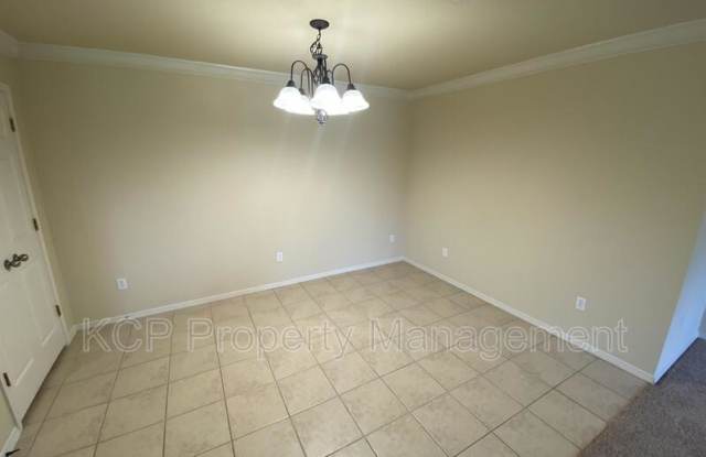 2825 Fairway Hamlet Court Gallery 3