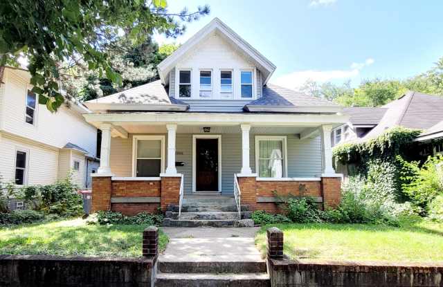 1252 Bemis Street Southeast - 1252 Bemis Street Southeast, Grand Rapids, MI 49506
