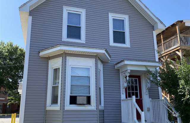 77 Ferry Street Gallery 3
