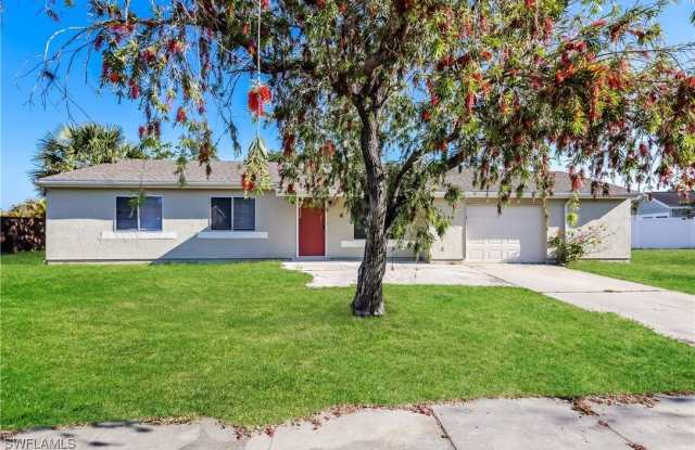 4256 Pocatella Avenue - 4256 Pocatella Avenue, North Port, FL 34287