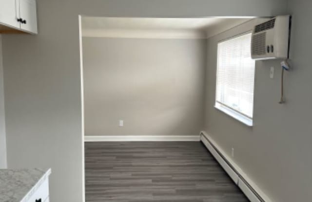 4201 Harrison Ave 8 - 4201 Harrison Avenue, Cheviot, OH 45211