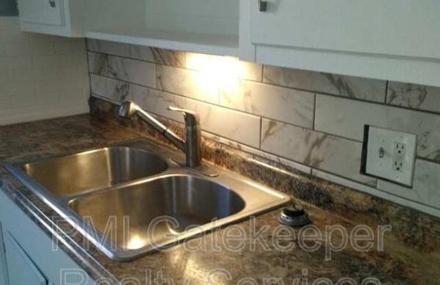 1731 Ashbrook Dr - 1731 Ashbrook Drive, Cincinnati, OH 45238