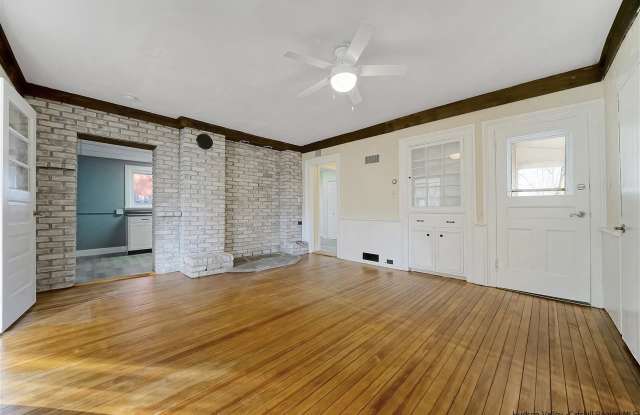 35 Grove Street Gallery 3