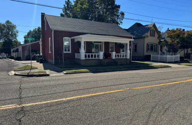3 Bedroom 1 Bath - 400 West Main Street, Mascoutah, IL 62258