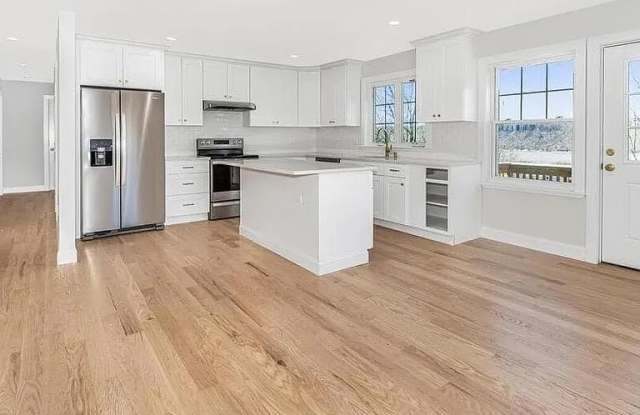 47 Lincoln Terrace photos photos