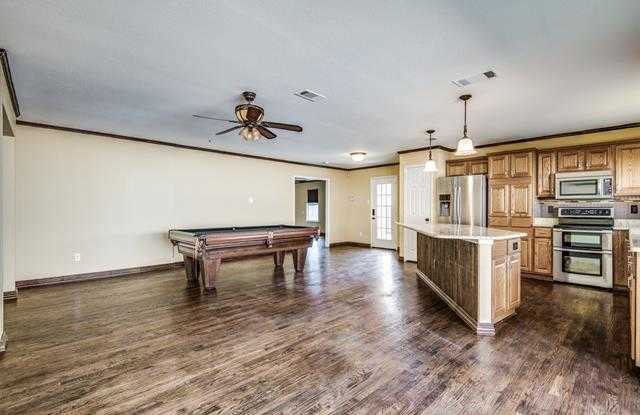 10409 Mallory Drive Gallery 4