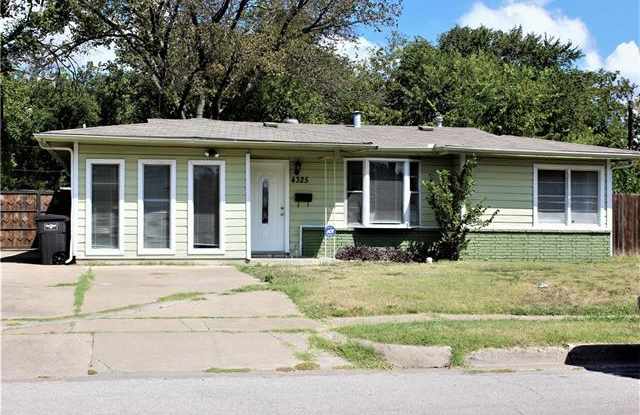 4325 Quails Lane - 4325 Quails Lane, Fort Worth, TX 76119