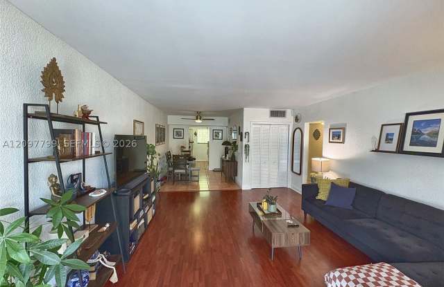 9280 Bay Harbor Ter Gallery 2