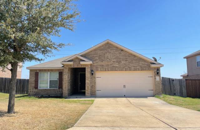 For Lease – 207 Dodge Trail, Newark, TX - 207 Dodge City Trail, Wise County, TX 76071 For Lease – 207 Dodge Trail, Newark, TX - 207 Dodge City Trail, Wise County, TX 76071