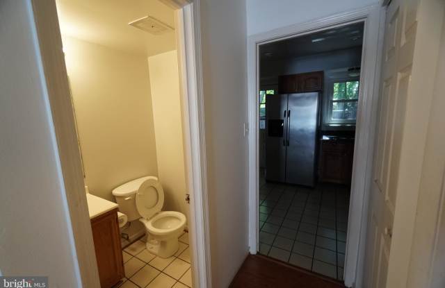 2927 ESPANA COURT Gallery 4