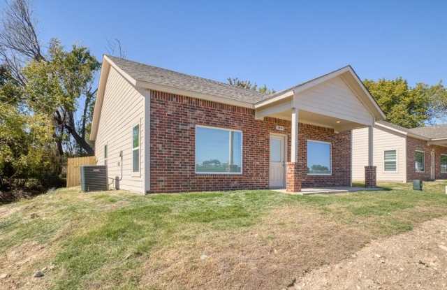 2816 Spring Hill Road - 2816 Spring Hill Road, Denton County, TX 76227