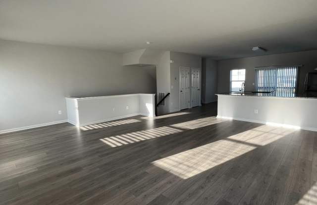 127 LINDY WAY Gallery 2
