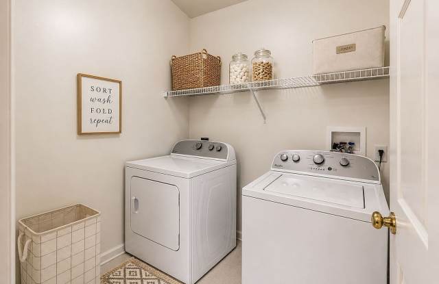 Greenbriar Estates Townhomes Gallery 4