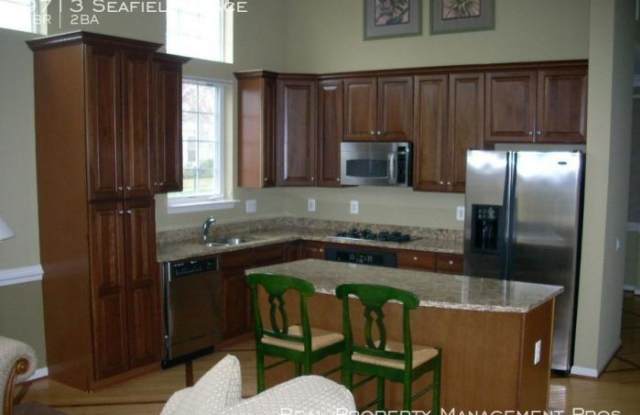 9713 Seafield Place Gallery 3
