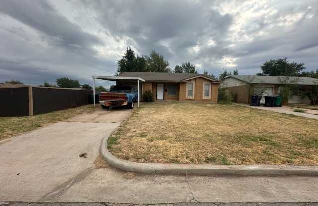 3 Bed, 1.5 Bath, 1 Car Garage Brick Home Gallery 1