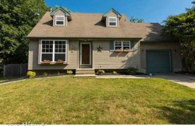 208 Morris Ave - 208 Morris Avenue, Blackwood, NJ 08012