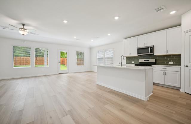 2231 Rannoch Street Gallery 3
