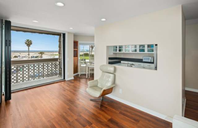 5155 West Point Loma Boulevard photos photos