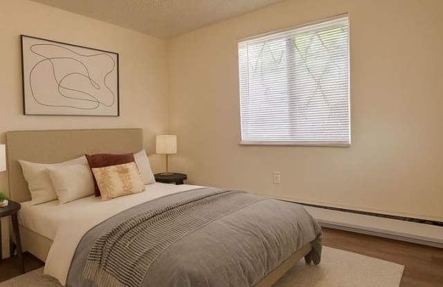 Jefferson Trace Apartments: One-bedroom in Beaver PA! Gallery 3