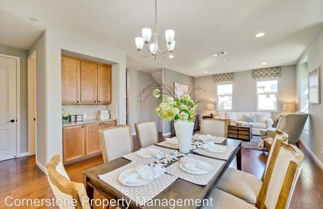 1075 Eagle Way Gallery 4