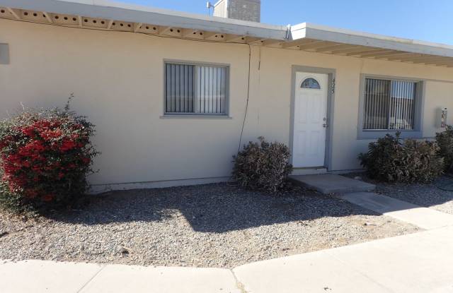 Cute 2 Bed 1 Bath photos photos