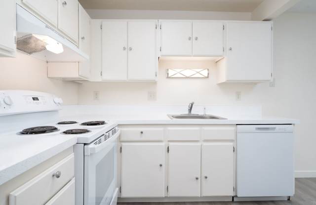 French Chateau Apartments photos photos French Chateau Apartments photos photos